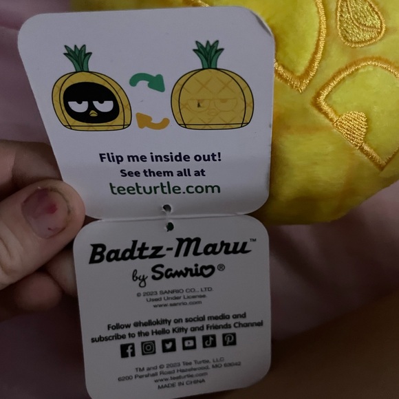 Brand new Badtz-Maru reversible plushie - Picture 4 of 4